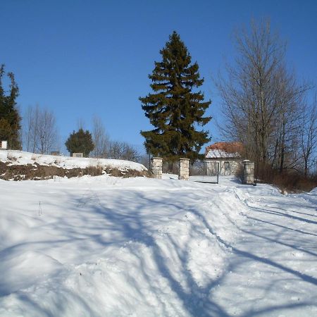 Ubytovanie Na Vcelej Farme Polichno Exterior foto